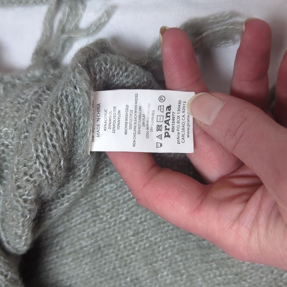 Prana Grey Shelby Poncho Sweater Wool Blend with Fringe - Picture 8 of 9